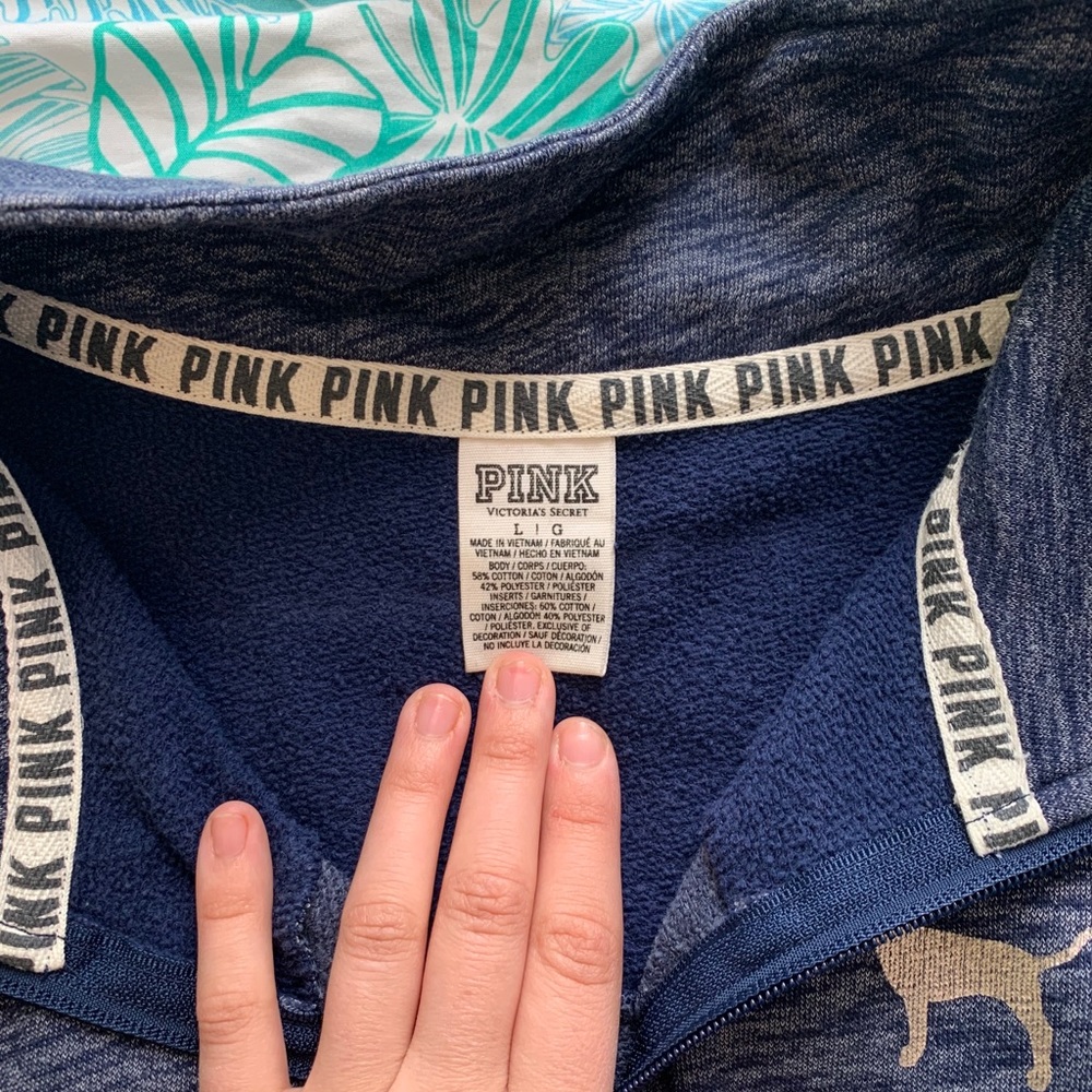 Pink pull over - Picture 3 of 3